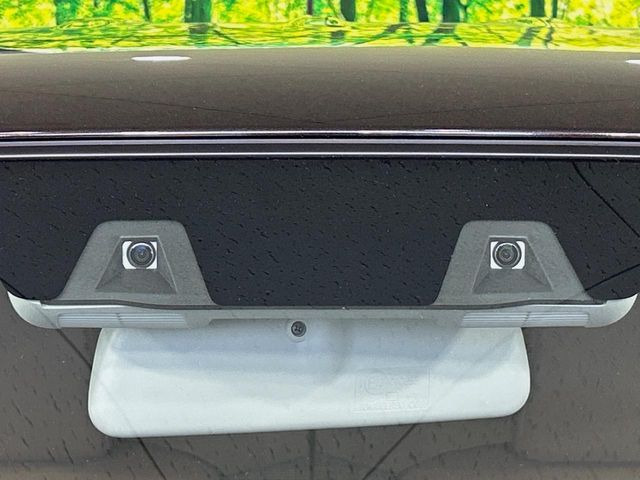 【スズキ セーフティサポート】走行中に前方の車両等を認識し、衝突しそうな時は警報とブレーキで衝突回避と被害軽減をアシスト。より安全にドライブをお楽しみいただけます。