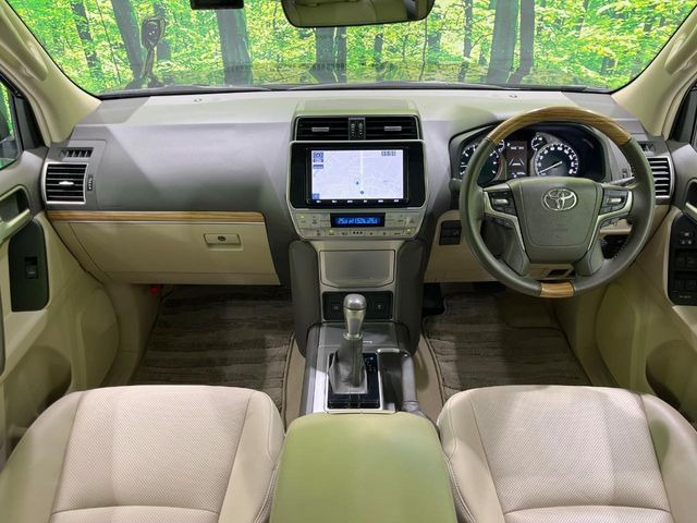ランドクルーザープラド2.7 TX Lパッケージ マットブラック エディション 4WD