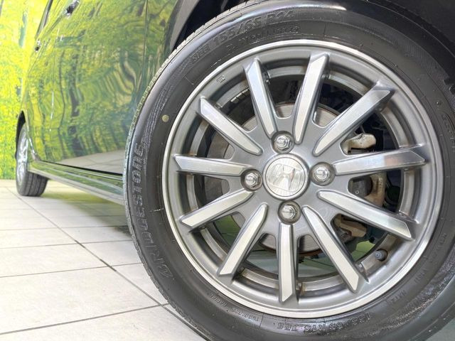 �y����14�C���`�A���~�z�C�[���z�O�ςɃ}�b�`���������A���~�z�C�[���𑕒����Ă���܂��B�e��ЊO�A���~�z�C�[����A�X�^�b�h���X�^�C�����戵�����Ă���܂��B���񂲑��k����������