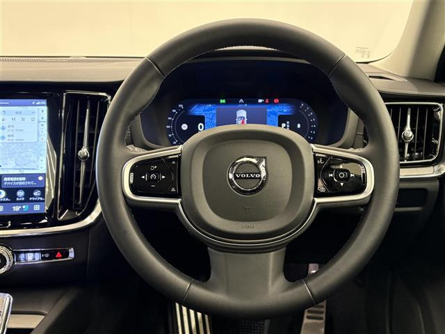 V60クロスカントリーウルトラ B5 AWD 4WD