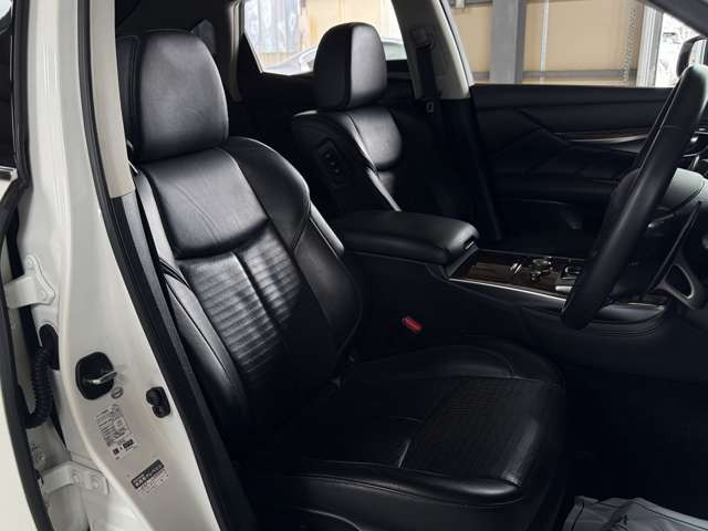 フーガ3.7 370GT タイプS