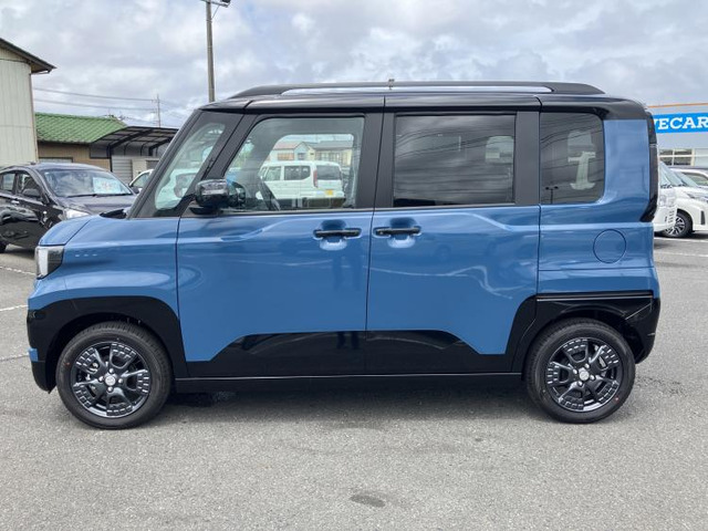 デリカミニT プレミアム デリマル パッケージ 4WD