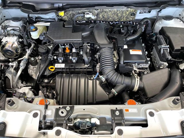 親切・丁寧な専門メカニックスタッフが応対!・車検・点検整備・事故等の修理などアフターサービスも安心。お車のカスタマイズもネクステージのサービススタッフまでご相談ください!