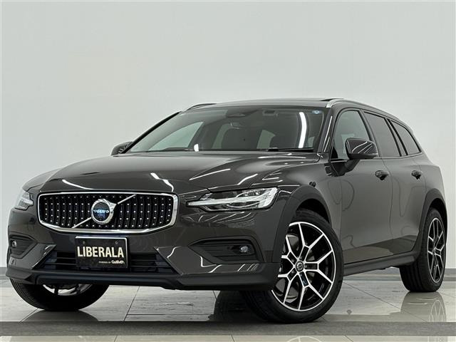 V60クロスカントリーウルトラ B5 AWD 4WD