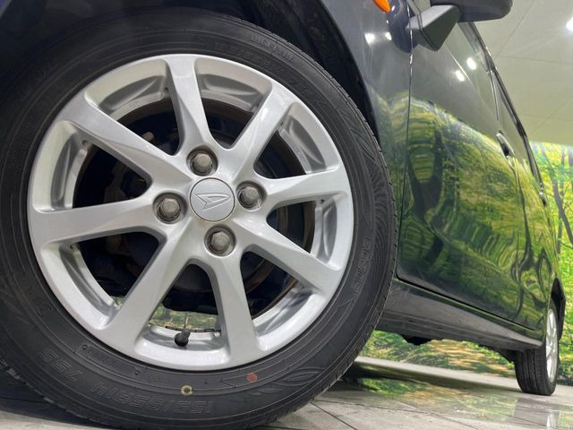 �y����14�C���`�A���~�z�C�[���z�O�ςɃ}�b�`���������A���~�z�C�[���𑕒����Ă���܂��B�e��ЊO�A���~�z�C�[����A�X�^�b�h���X�^�C�����戵�����Ă���܂��B���񂲑��k����������