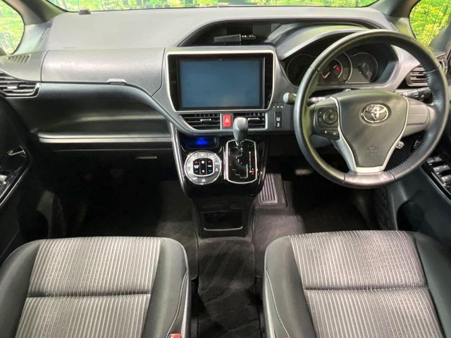 ヴォクシー2.0 ZS