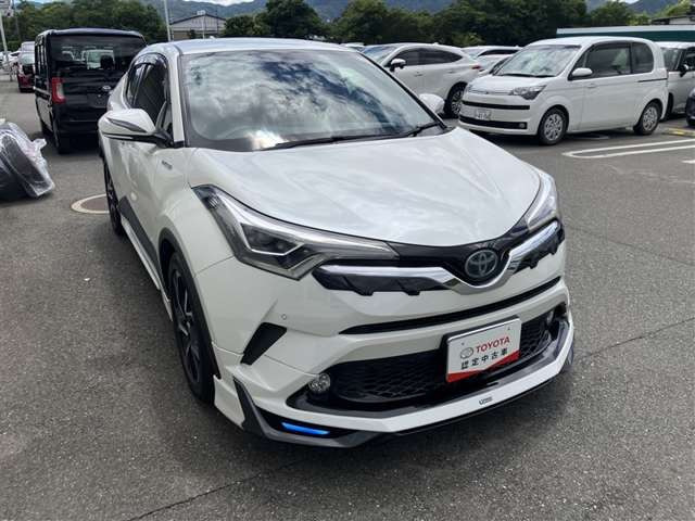 C-HRハイブリッド 1.8 G LED エディション