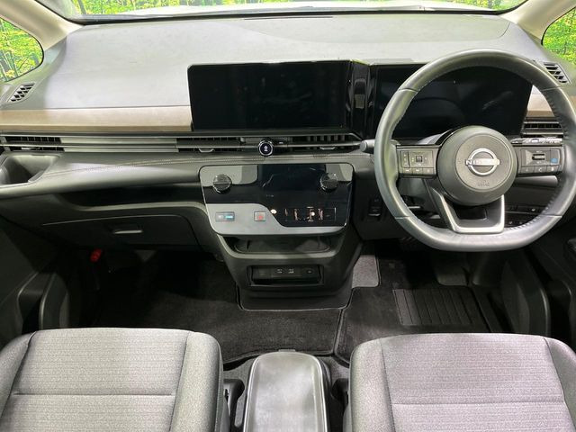 セレナ1.4 e-POWER ハイウェイスターV