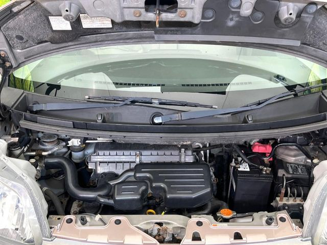 親切・丁寧な専門メカニックスタッフが応対!・車検・点検整備・事故等の修理などアフターサービスも安心。お車のカスタマイズもネクステージのサービススタッフまでご相談ください!