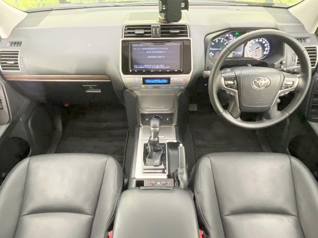 ランドクルーザープラド2.7 TX Lパッケージ マットブラック エディション 4WD