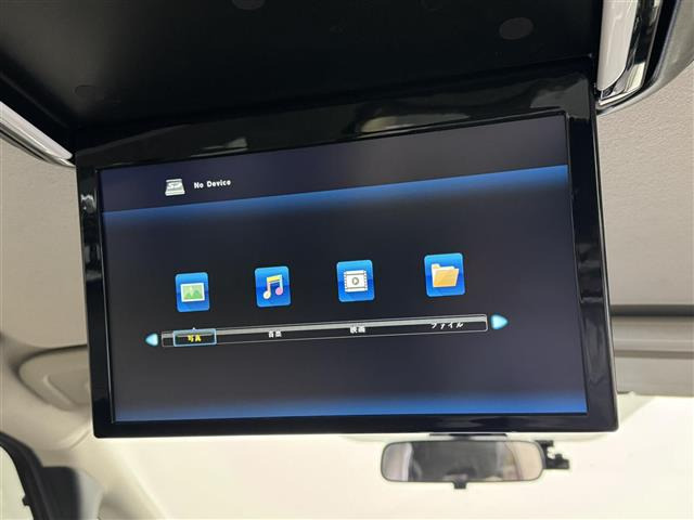 セレナ1.2 e-POWER ハイウェイスターV