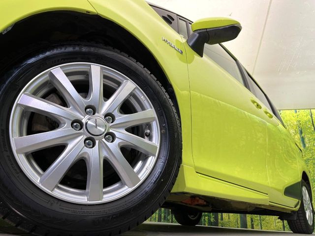 �y15�C���`�A���~�z�C�[���z�O�ςɃ}�b�`�����A���~�z�C�[���𑕒����Ă���܂��B�e��A���~�z�C�[����A�X�^�b�h���X�^�C�����戵�����Ă���܂��B���񂲑��k����������