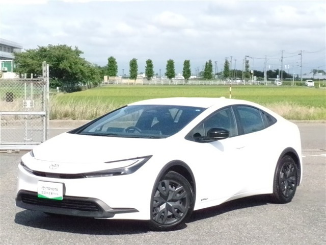 プリウス1.8 X E-Four 4WD