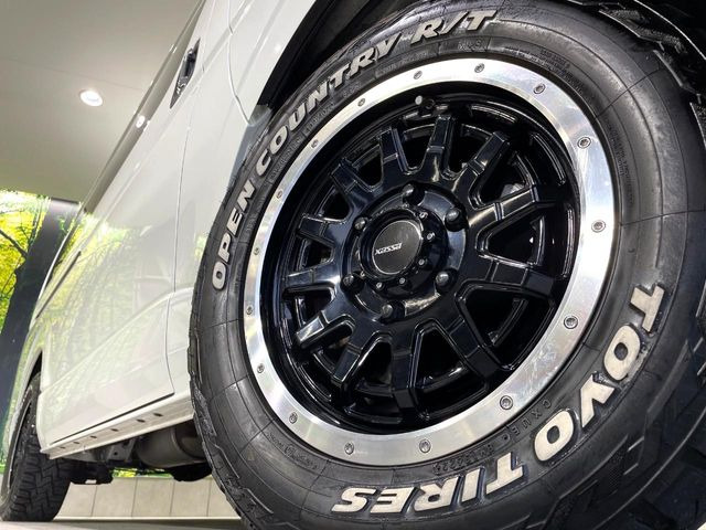 �y16�C���`�A���~�z�C�[���z�O�ςɃ}�b�`�����A���~�z�C�[���𑕒����Ă���܂��B�e��A���~�z�C�[����A�X�^�b�h���X�^�C�����戵�����Ă���܂��B���񂲑��k����������