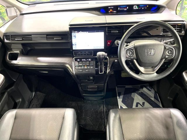 ステップワゴン1.5 スパーダ クールスピリット ホンダ センシング