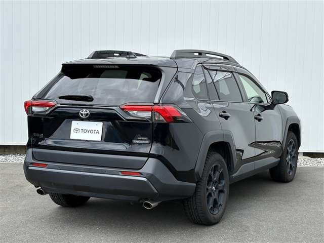 RAV42.0 アドベンチャー オフロードパッケージ 4WD