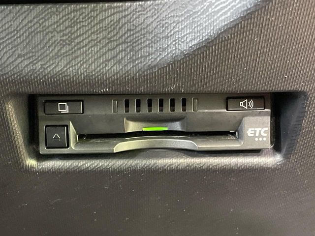【ETC】高速道路の料金所をストレスなく通過!話題のスポットやサービスエリアに多い「スマートIC」利用時は必須のアイテムです。当店でセットアップを実施、ご納車当日からすぐにご利用いただけます!