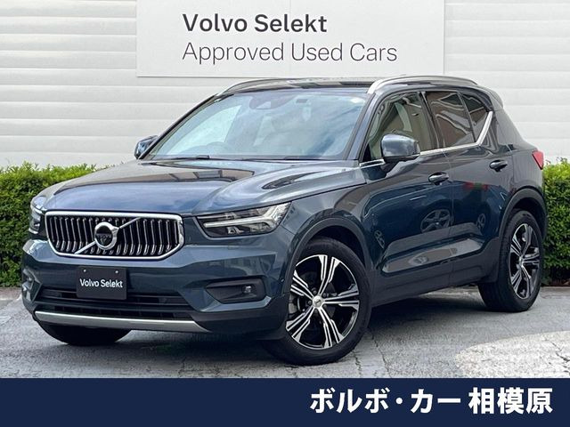 XC40B4 AWD インスクリプション 4WD