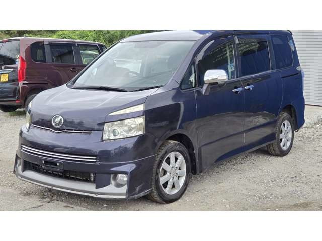ヴォクシー2.0 X Lエディション 4WD