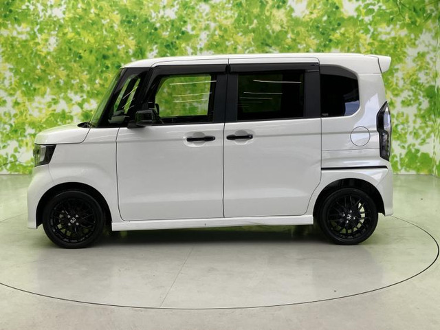 N-BOXカスタムL ターボ スタイルプラス ブラック 4WD