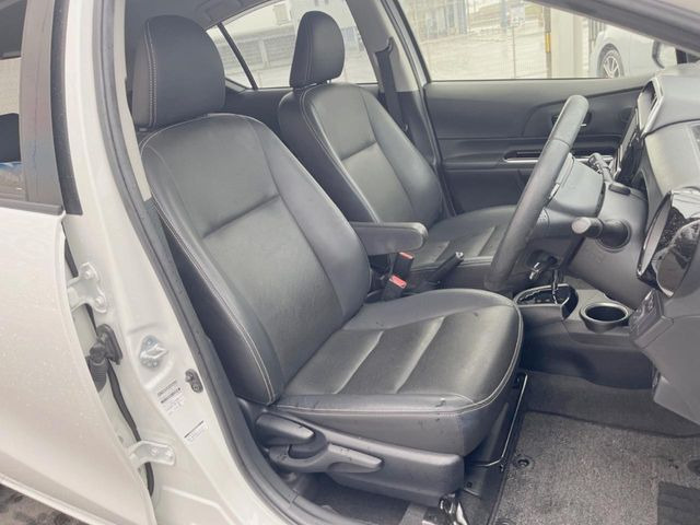 ドライバーによって運転しやすいポジションは異なり、あの車はどうなのか不安なこともありますよね。気になるお車は店頭で乗り込んでご確認いただけます♪