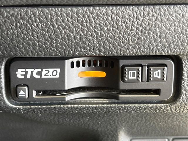 【ETC】高速道路の料金所をストレスなく通過!話題のスポットやサービスエリアに多い「スマートIC」利用時は必須のアイテムです。当店でセットアップを実施、ご納車当日からすぐにご利用いただけます!