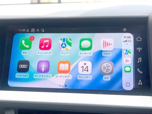 ��Apple Car Play:�X�}�z�Ƃ̗L���ڑ��ŁA�i�r�E�I�[�f�B�I�Đ��ȂǃX�}�z�̃A�v���@�\����ʂł��g����֗��@�\�ł�!