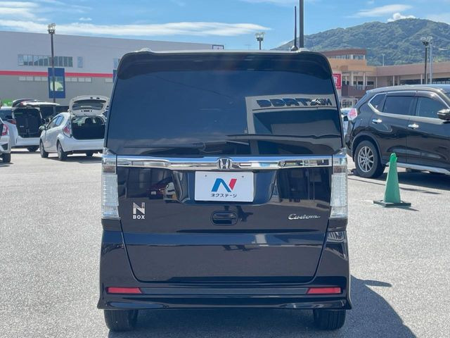 �������x�̃K���X�疌�ŝ����͂������A�㎿�ȃc���E����������B���O����_���J�����؂Ȉ��Ԃ�ی삵�A�F�����E�򉻂�h�~�B�u�e�X�v���b�V���R�[�g�v�A�u�e�v���~�b�T�R�[�g�v���炨�I�т��������܂��B