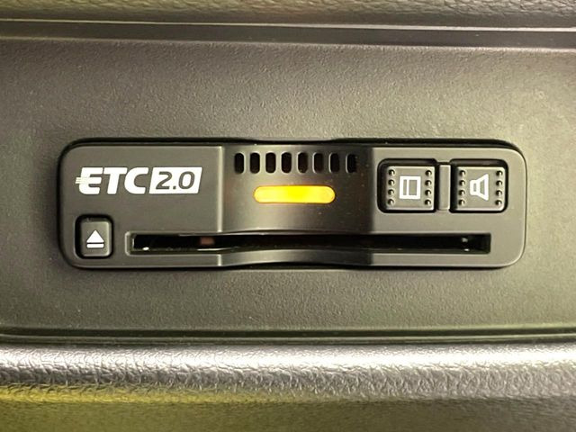 【ETC】高速道路の料金所をストレスなく通過!話題のスポットやサービスエリアに多い「スマートIC」利用時は必須のアイテムです。当店でセットアップを実施、ご納車当日からすぐにご利用いただけます!