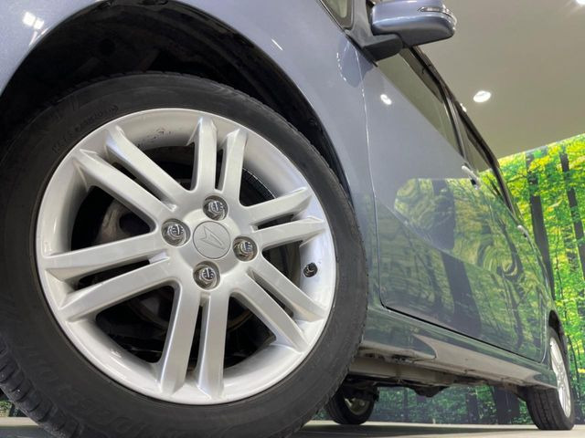 �y14�C���`�A���~�z�C�[���z�O�ςɃ}�b�`�����A���~�z�C�[���𑕒����Ă���܂��B�e��A���~�z�C�[����A�X�^�b�h���X�^�C�����戵�����Ă���܂��B���񂲑��k����������