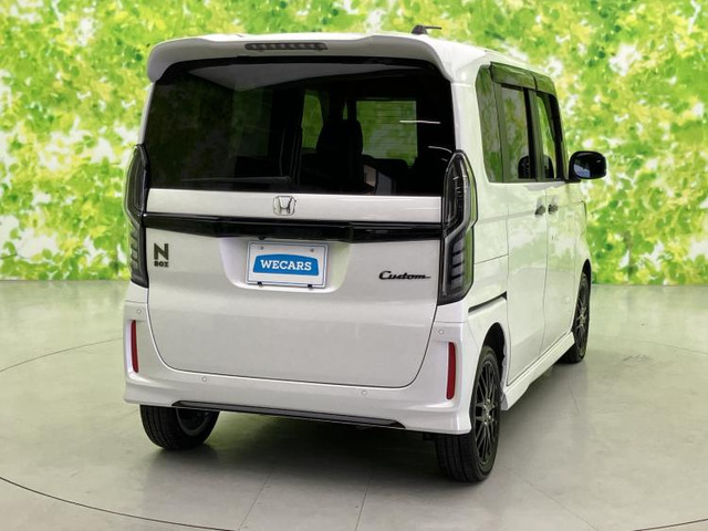 N-BOXカスタムL ターボ スタイルプラス ブラック 4WD