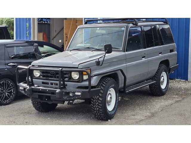 ランドクルーザー703.5 LX ディーゼル 4WD