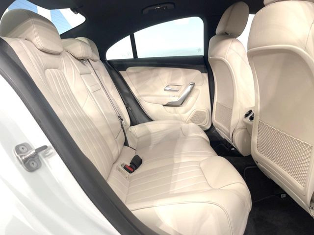 ���㕔���Ȃ��C�ɂȂ�悤�ȃL�Y�E�����ւ��蓙�A�傫�ȃ_���[�W�͂Ȃ��A�ǍD�ȏ�Ԃł��B