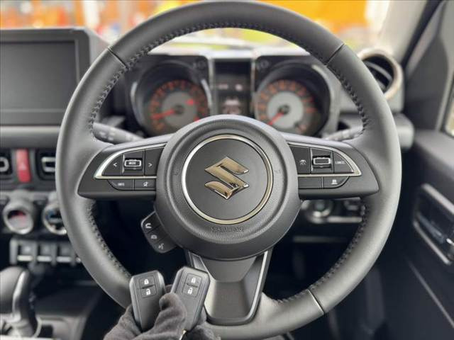 ジムニーシエラ1.5 JC 4WD