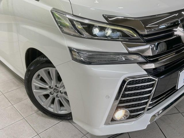�yLED�w�b�h���C�g�z���V����ԑ��s�����ǍD�Ȏ��E���m�ۂ����S���ĉ^�]�ł��鍂�P�xLED�w�b�h���C�g�𑕔�!�_�����x�������A����d�͂��}�����Ă��܂��B