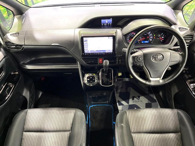 ヴォクシー2.0 ZS