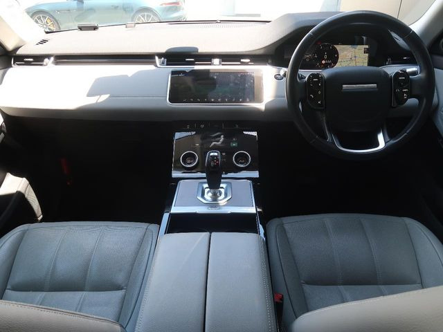 レンジローバーイヴォークSE 2.0L D180 ディーゼル 4WD