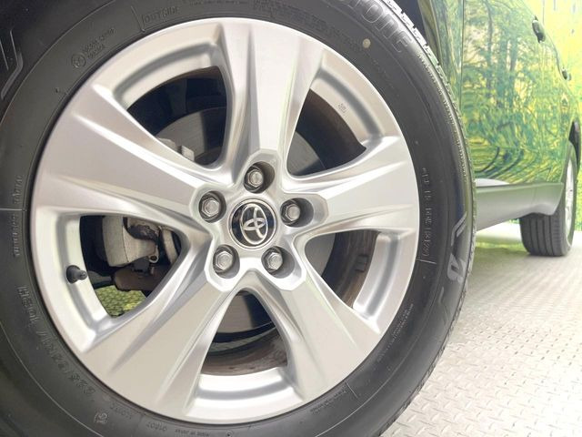 �y����17�C���`�A���~�z�C�[���z�O�ςɃ}�b�`���������A���~�z�C�[���𑕒����Ă���܂��B�e��ЊO�A���~�z�C�[����A�X�^�b�h���X�^�C�����戵�����Ă���܂��B���񂲑��k����������