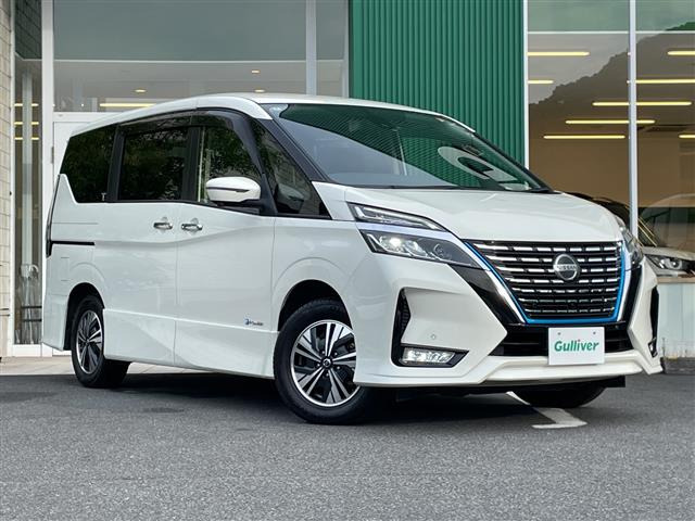 セレナ1.2 e-POWER ハイウェイスターV