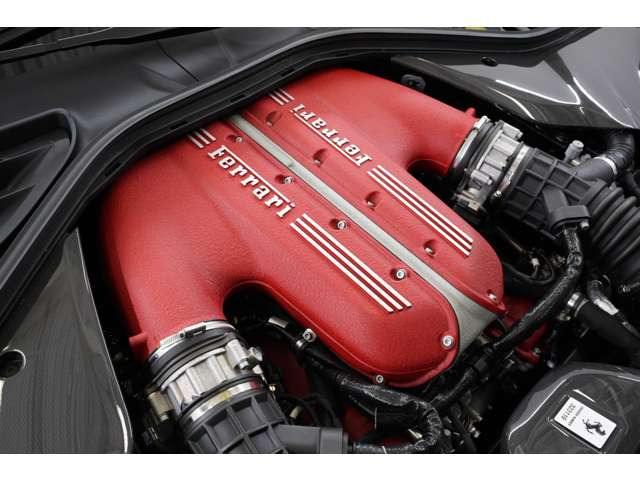 6.5L V�^12�C��DOHC�A830ps/69.1kgm�A�S��&times;�S��&times;�S��mm 4733&times;2176&times;1292mm�A�ԗ��d�� 1770kg