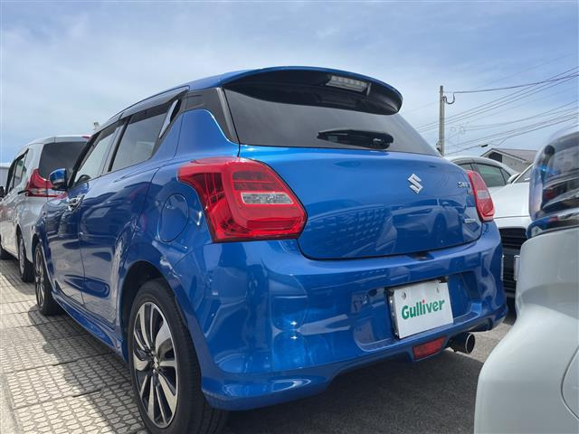 スイフト1.2 ハイブリッド(HYBRID) RS