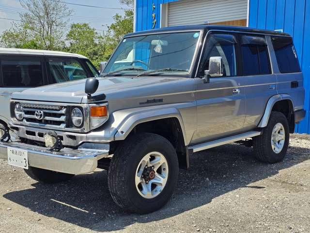 ランドクルーザー704.2 ZX ディーゼル 4WD
