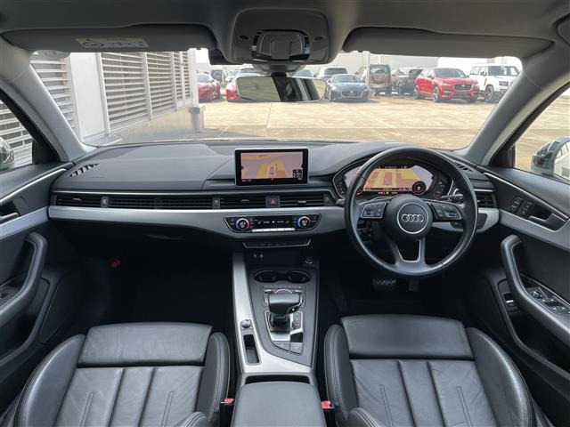 A4アバント35 TFSI スポーツ