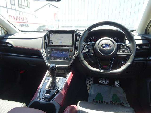 レヴォーグ1.8 STI スポーツ 4WD