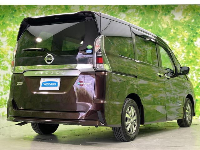 セレナ1.2 e-POWER ハイウェイスターV
