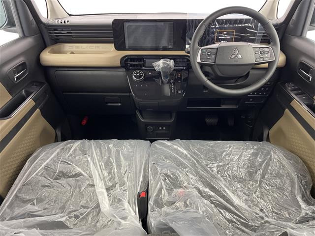 デリカミニT プレミアム 4WD