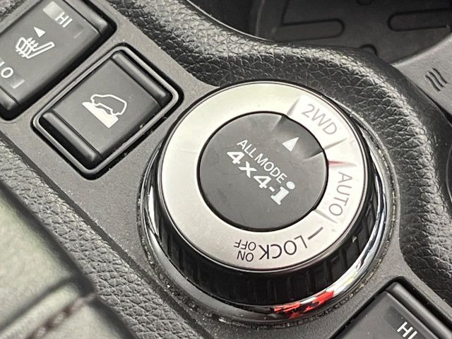 エクストレイル2.0 20Xi