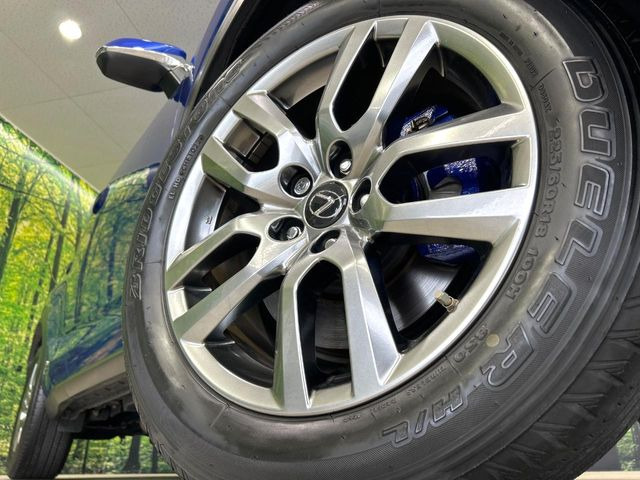 �y����18�C���`�A���~�z�C�[���z�O�ςɃ}�b�`���������A���~�z�C�[���𑕒����Ă���܂��B�e��ЊO�A���~�z�C�[����A�X�^�b�h���X�^�C�����戵�����Ă���܂��B���񂲑��k����������