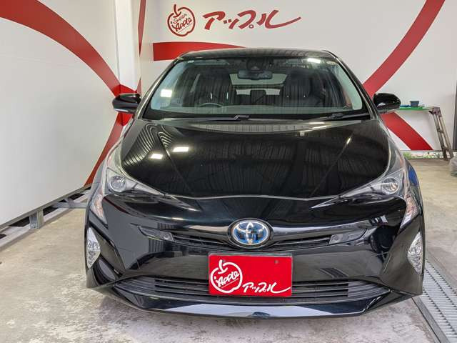 プリウス1.8 A ツーリングセレクション E-Four 4WD