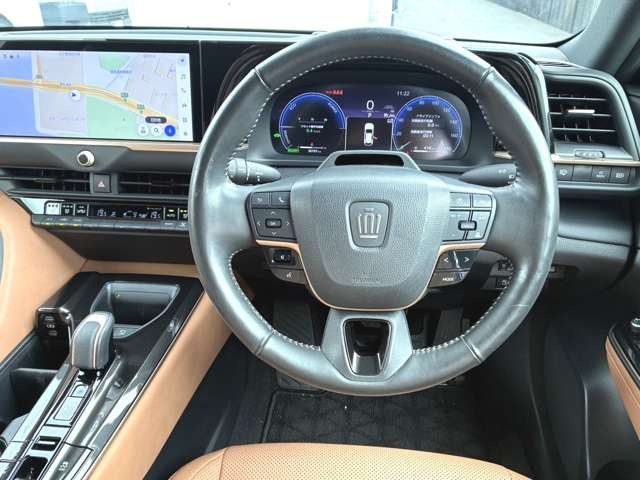 クラウンスポーツ2.5 Z E-Four 4WD